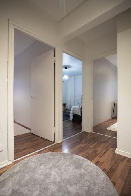 Tilava Huoneisto Helsingissa Appartement Helsinki Buitenkant foto